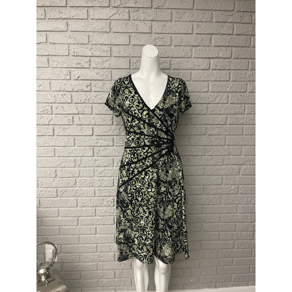 Connected Petite Multicolored Short Sleeve Fit & Flare Dress Size 8P